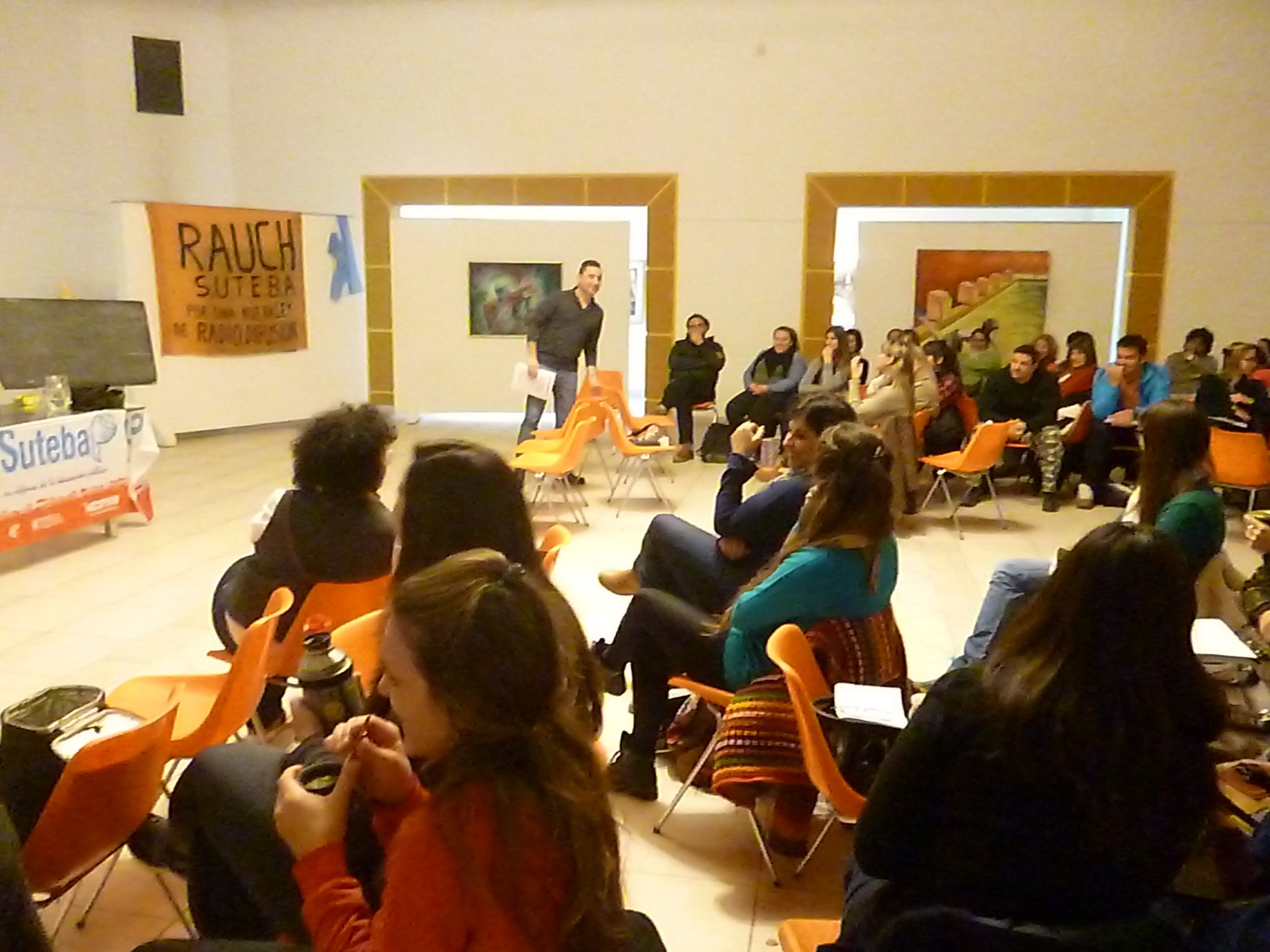 CONTINÚA EL SEMINARIO "ENSEÑAR CON LA RADIO ESCOLAR COMUNITARIA"