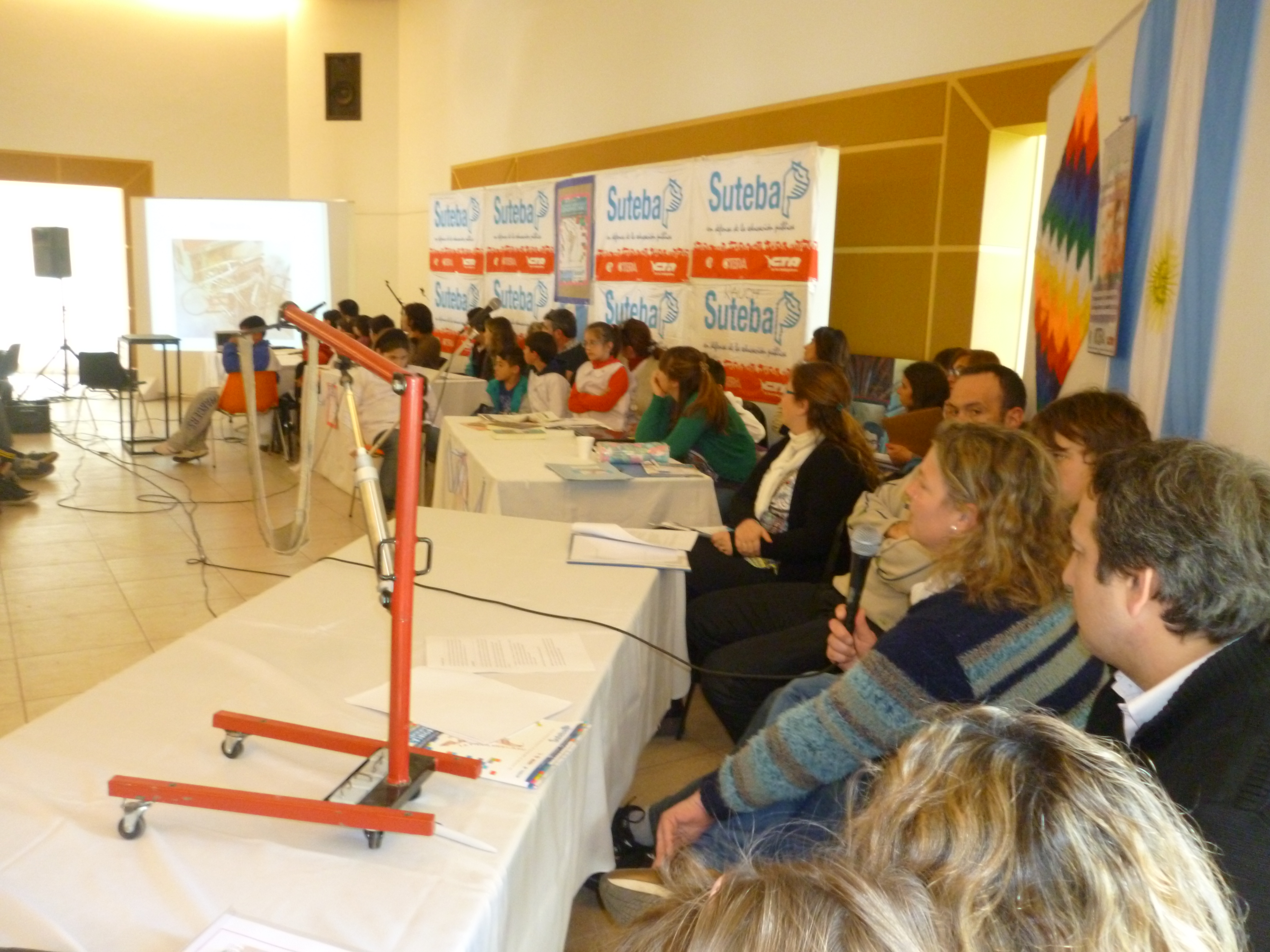 RAUCH: JORNADA DISTRITAL POR EL MOVIMIENTO PEDAGÓGICO LATINOAMERICANO