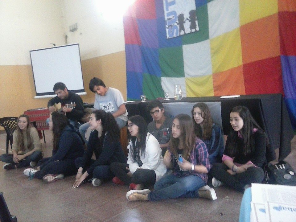 25 DE MAYO: JORNADA DISTRITAL POR EL MOVIMIENTO PEDAGÓGICO LATINOAMERICANO