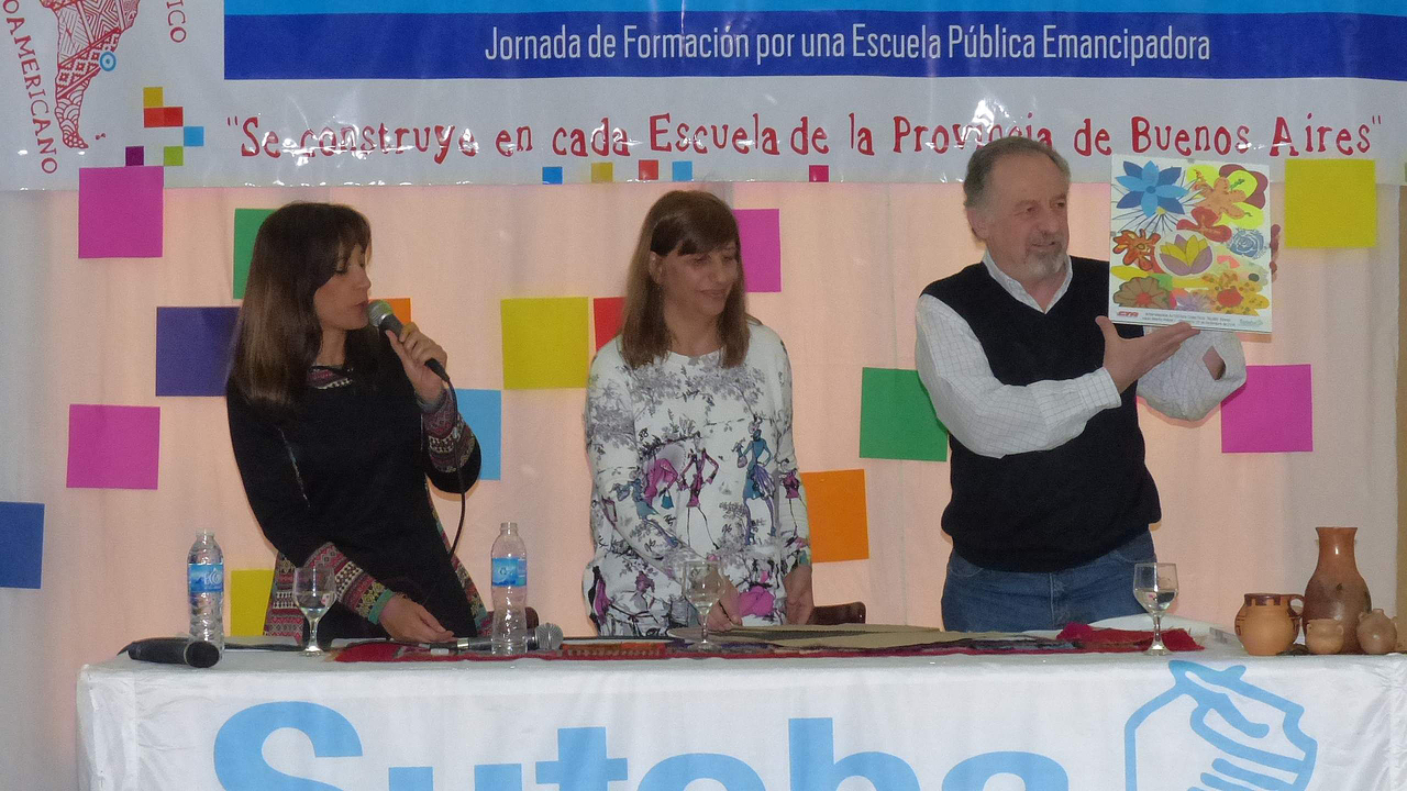 OLAVARRÍA: JORNADA DISTRITAL POR EL MOVIMIENTO PEDAGÓGICO LATINOAMERICANO