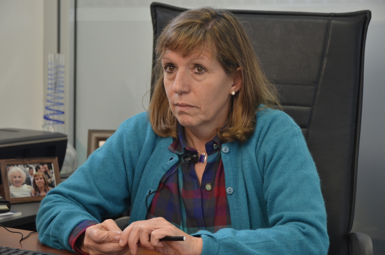 ENTREVISTA CON EMILCE MOLER POR LA ESCUELA PÚBLICA