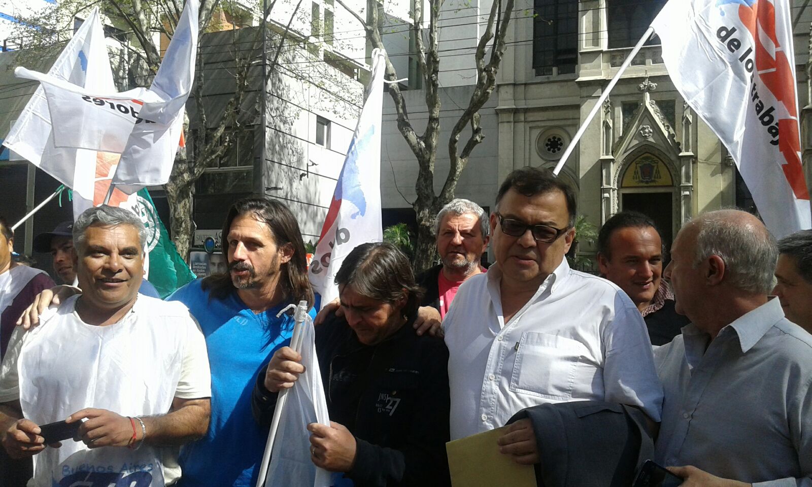 ANTE LA APLICACIÓN DE POLÍTICAS NEOLIBERALES EN PERJUICIO DE LA CLASE TRABAJADORA PARAGUAYA SE MANIFESTÓ EL MOVIMIENTO SINDICAL DEL MUNDO