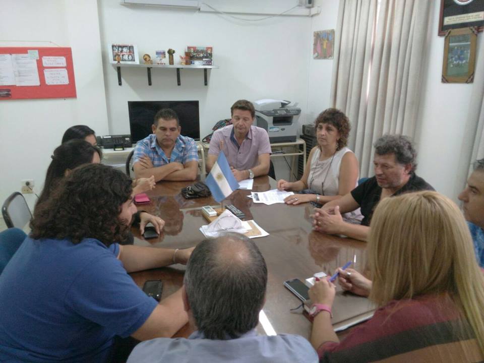 <STRONG>RESOLUCIÓN 142/16:</STRONG>PRESENTACIÓN ANTE CONSEJO ESCOLAR Y JEFATURA DISTRITAL