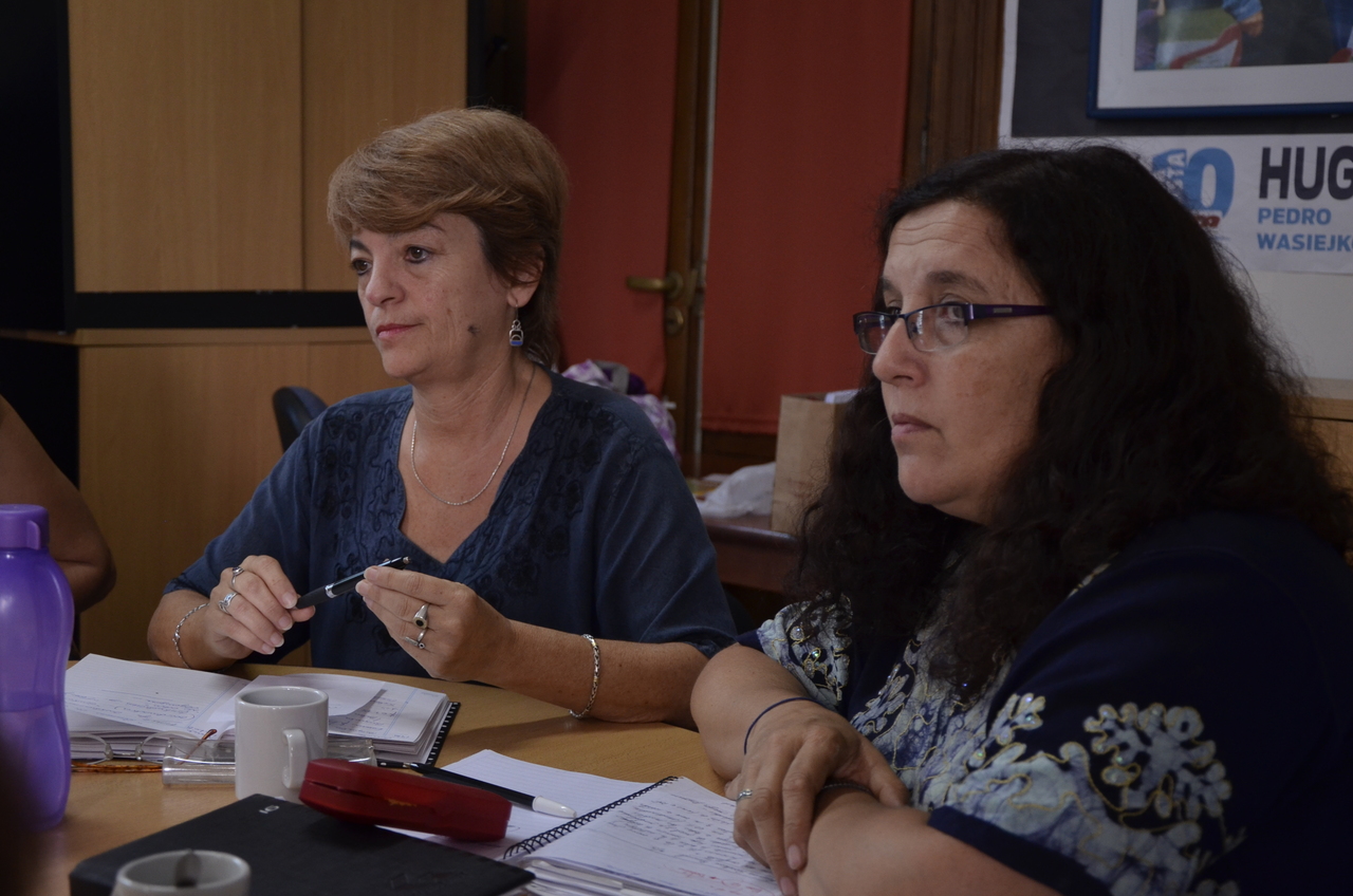 EL SUTEBA LLEVÓ SUS RECLAMOS POR CAI Y CAJ A LA DGCYE