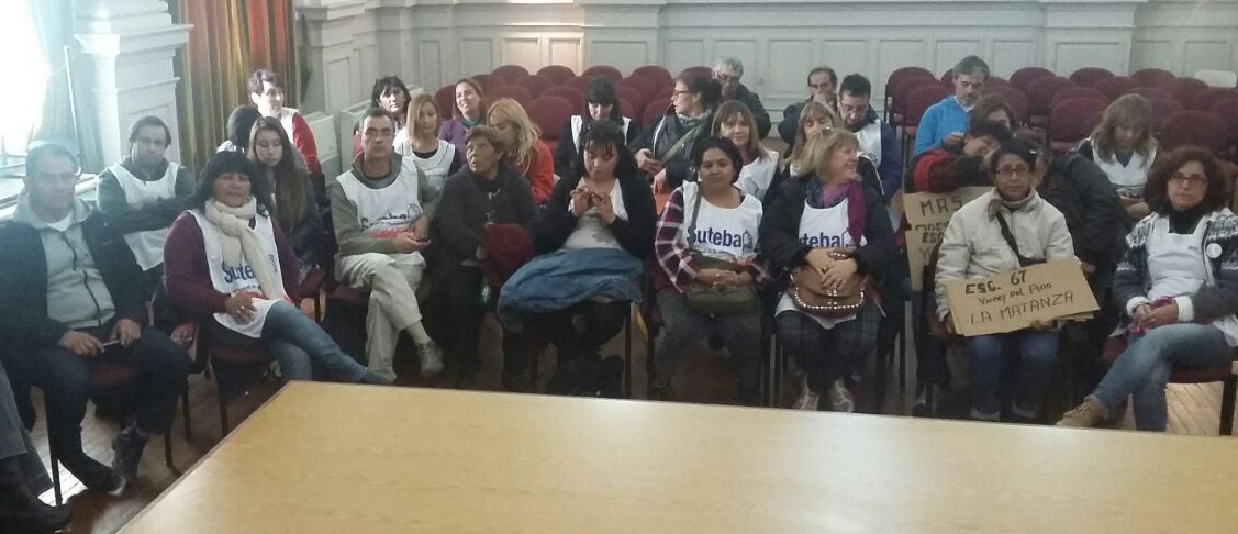 LAS COMUNIDADES EDUCATIVAS PONEN UN LÍMITE