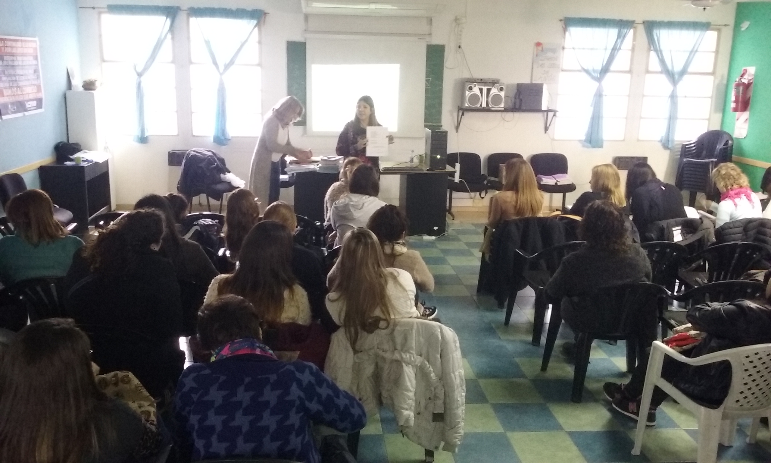 TALLER: VIOLENCIA EN LA ESCUELA