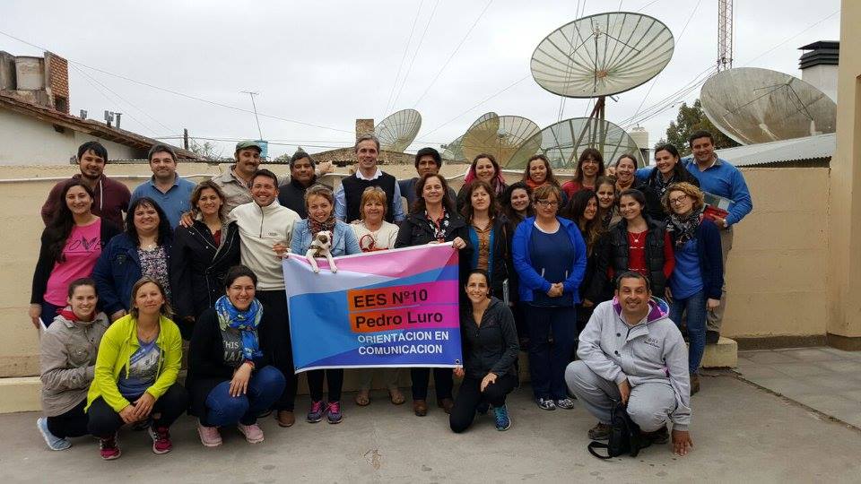 DEMOCRATIZANDO LA PALABRA