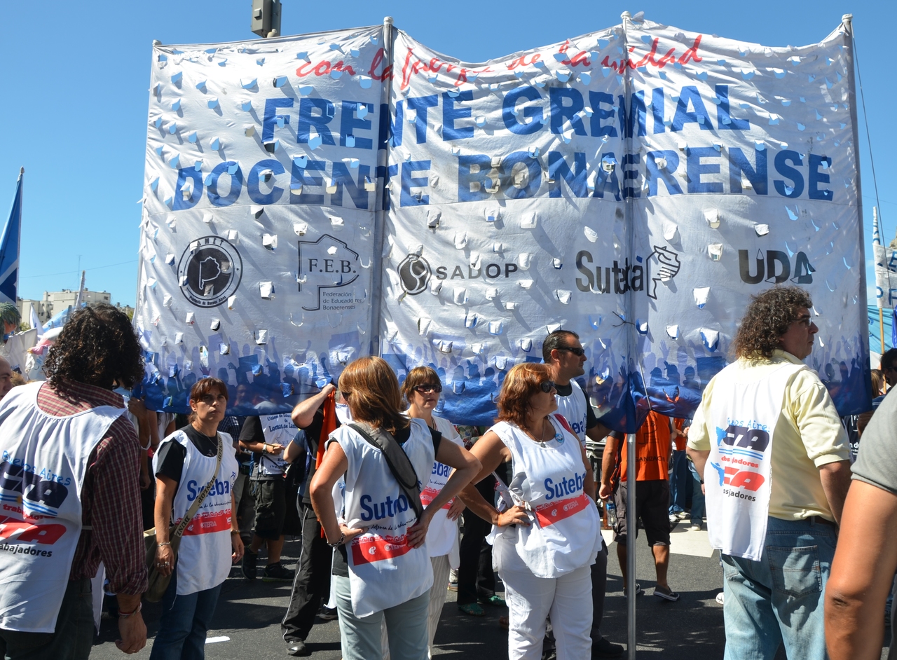 CATEGÓRICA ADHESIÓN AL PARO DOCENTE EN TODA LA PROVINCIA