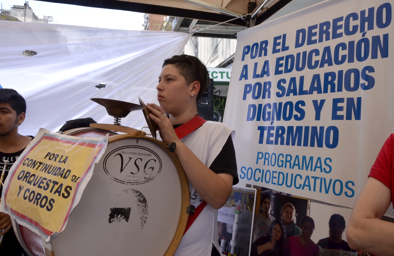 FUNCIONARIOS DE VIDAL AMENAZAN A TRABAJADORES DE LA EDUCACIÓN