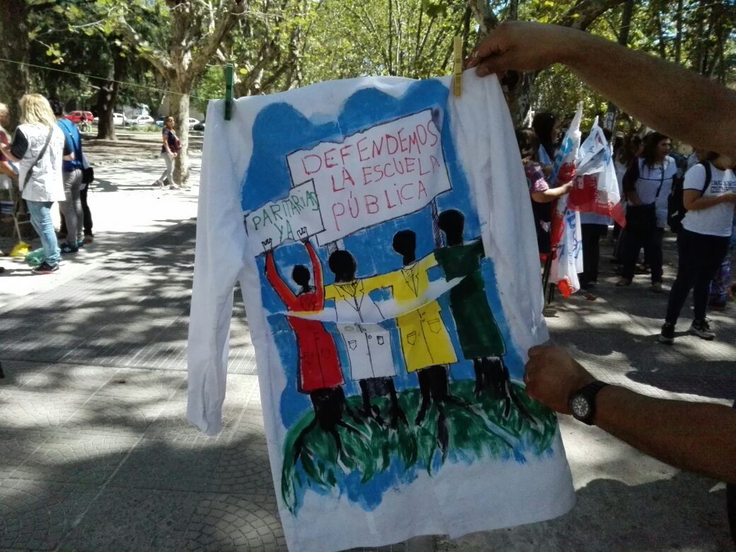 RECLAMO DEL FRENTE GREMIAL POR  COMUNICACIÓN  Nº 10 Y DISPOSITIVO DE CONSULTA