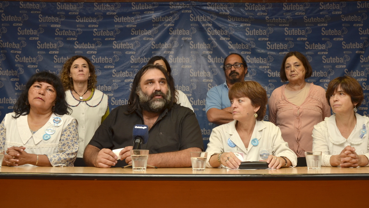 SUTEBA DENUNCIA AL GOBIERNO Y LLEVA MANDATO DE ACCIÓN DIRECTA AL FUD