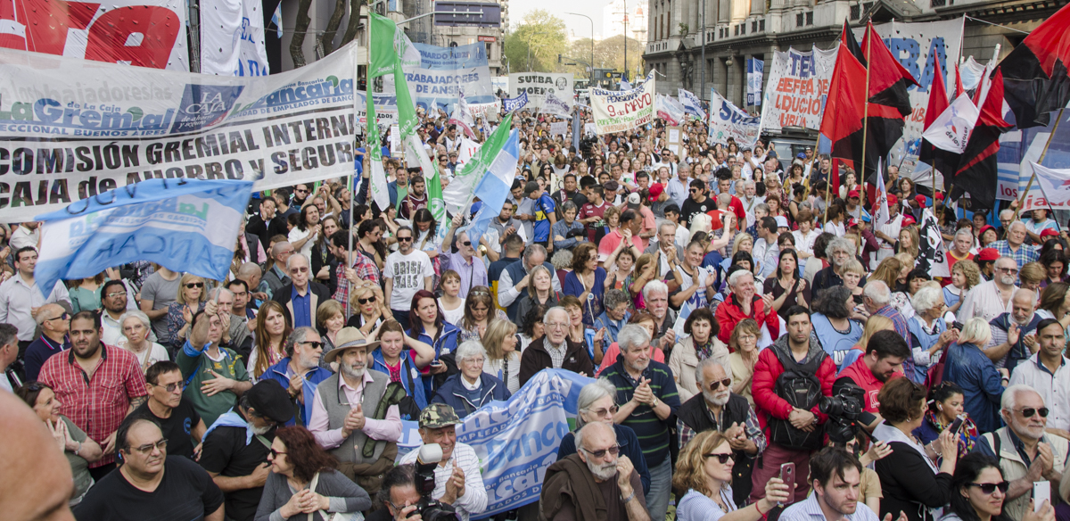 ¡EN DEFENSA DE NUESTRO SISTEMA PREVISIONAL!