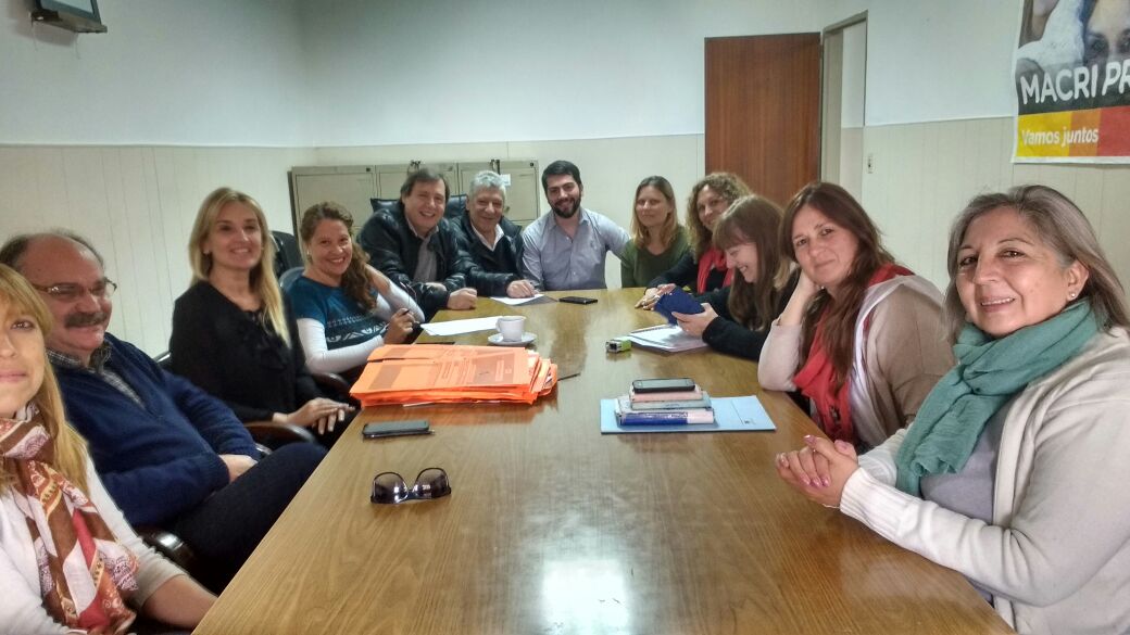 <STRONG>EL FRENTE DE UNIDAD DOCENTE DE LANÚS EN EL CONCEJO DELIBERANTE </STRONG><STRONG>EN DEFENSA DE LA ESCUELA PÚBLICA</STRONG>