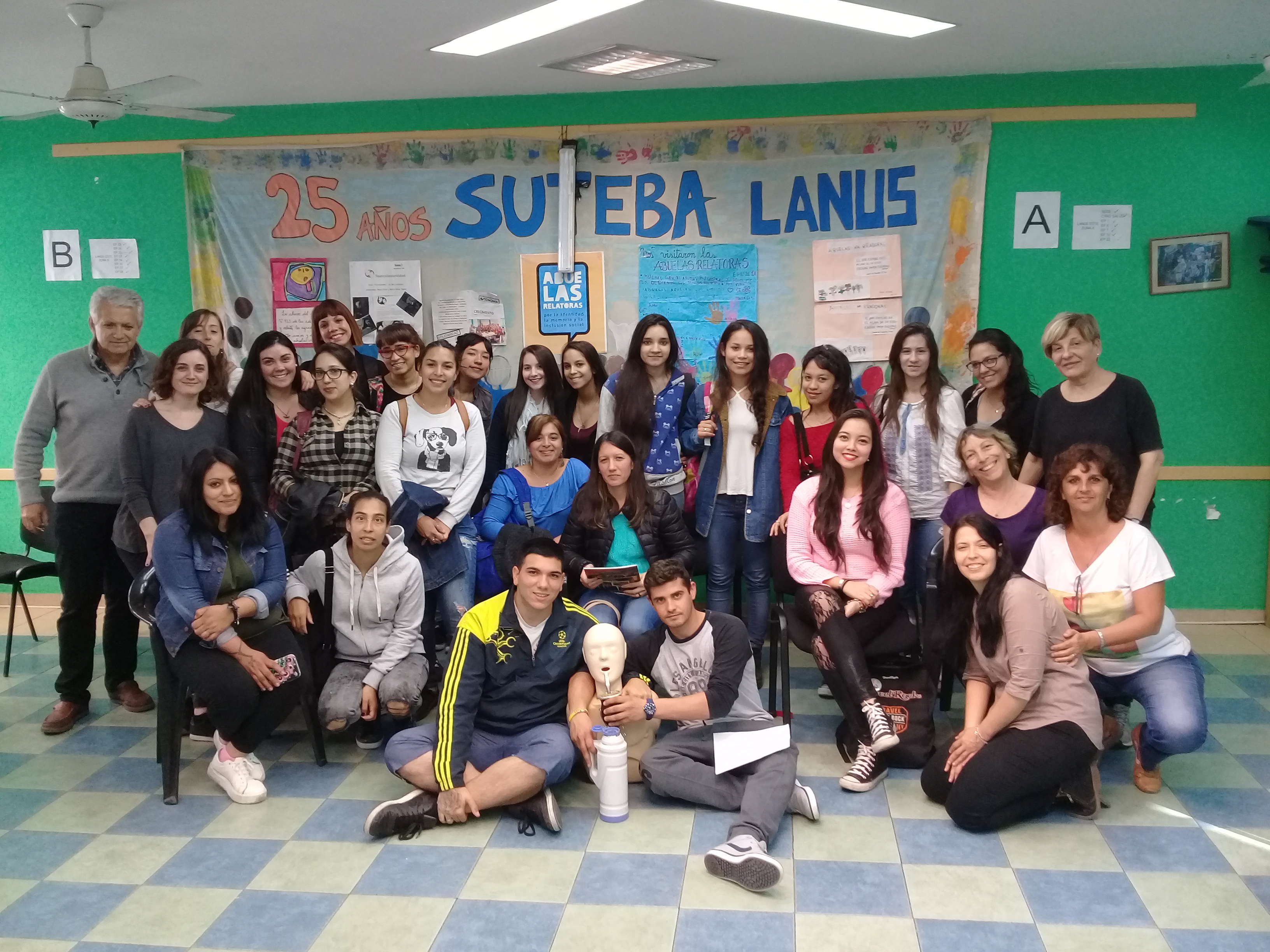 JORNADA DE RCP CON LOS ESTUDIANTES DEL INSTITUTO Nº11
