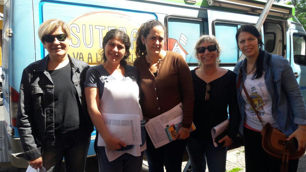 <STRONG>UMP</STRONG><STRONG> EL 3 DE NOVIEMBRE VISITÓ EES Nº29 Y EP Nº54 DE LANÚS</STRONG>