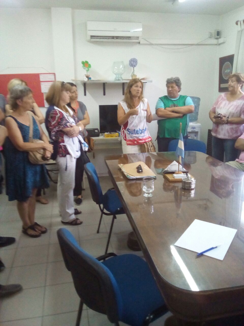 PRESENTACIÓN EN EL CONSEJO ESCOLAR POR LAS LICENCIAS MÉDICAS