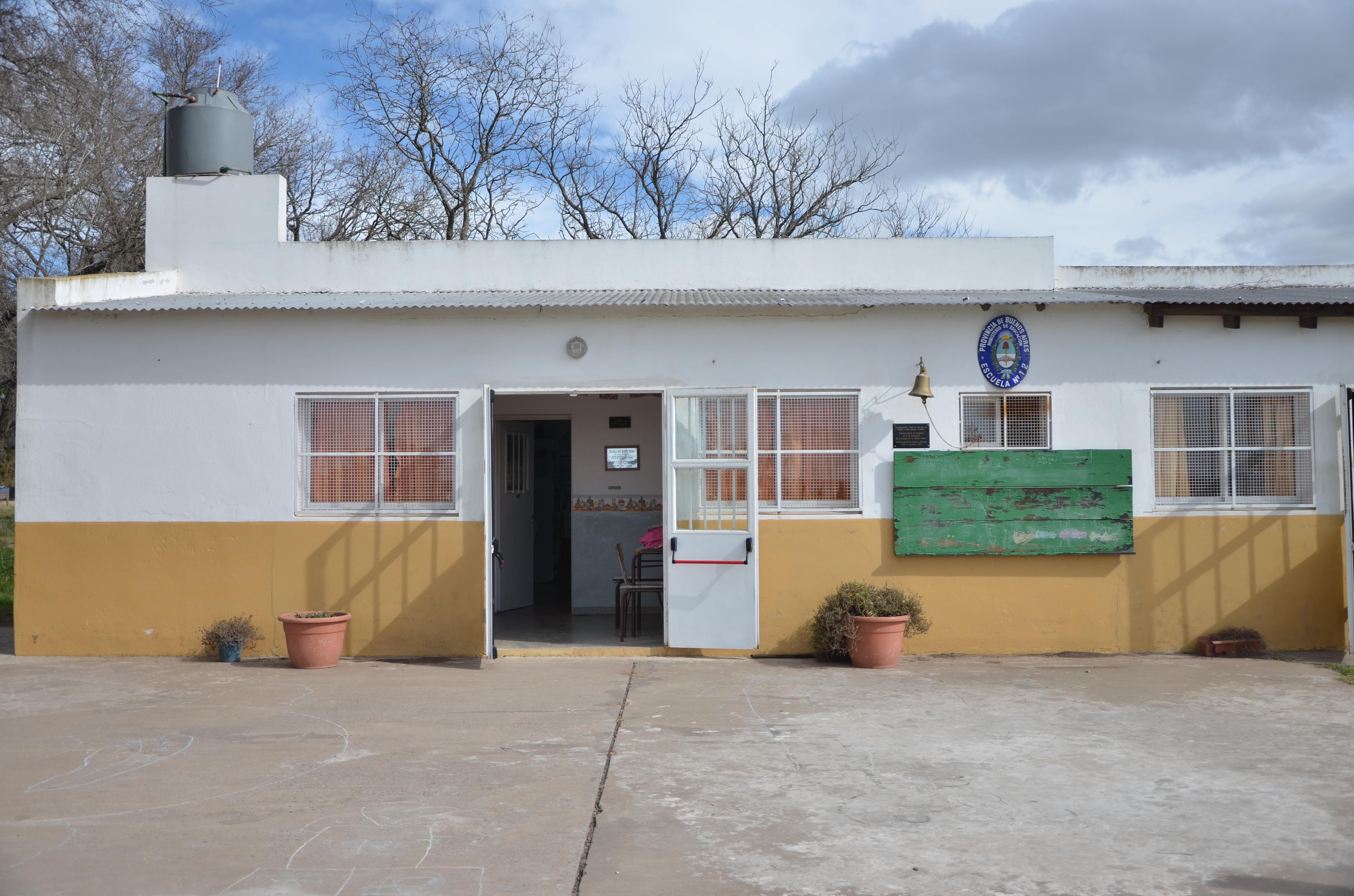 LAS ESCUELAS RURALES GARANTIZAN EL DERECHO INTEGRAL A LA EDUCACIÓN
