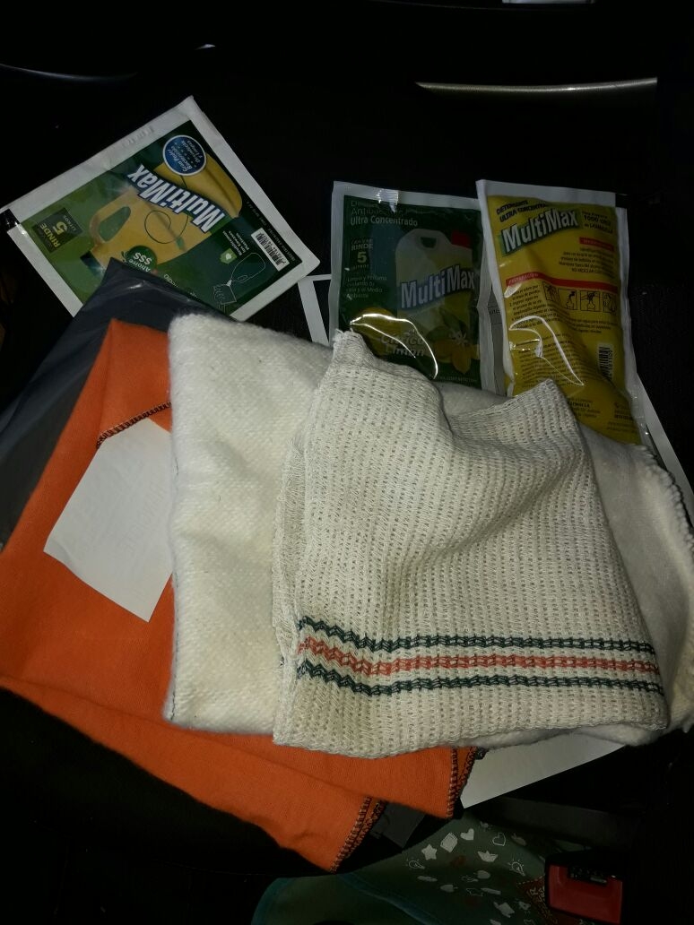 <STRONG>RECHAZAMOS QUE LOS DIRECTIVOS SEAN LOS ENCARGADOS DE RETIRAR DEL CONSEJO ESCOLAR LOS ARTICULOS DE LIMPIEZA</STRONG>