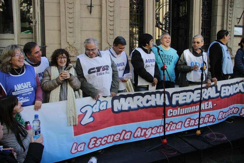 Columna NEA - Paraná