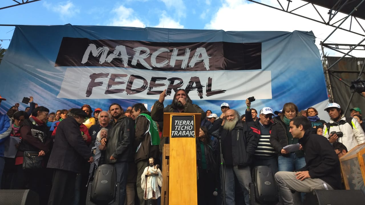 CTERA Y CTA EN LA MARCHA FEDERAL POR PAN, TIERRA Y TRABAJO