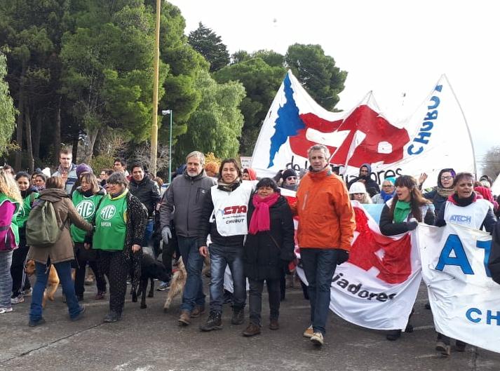 Silvia Almazán y Raúl Calamante junto a ATECH