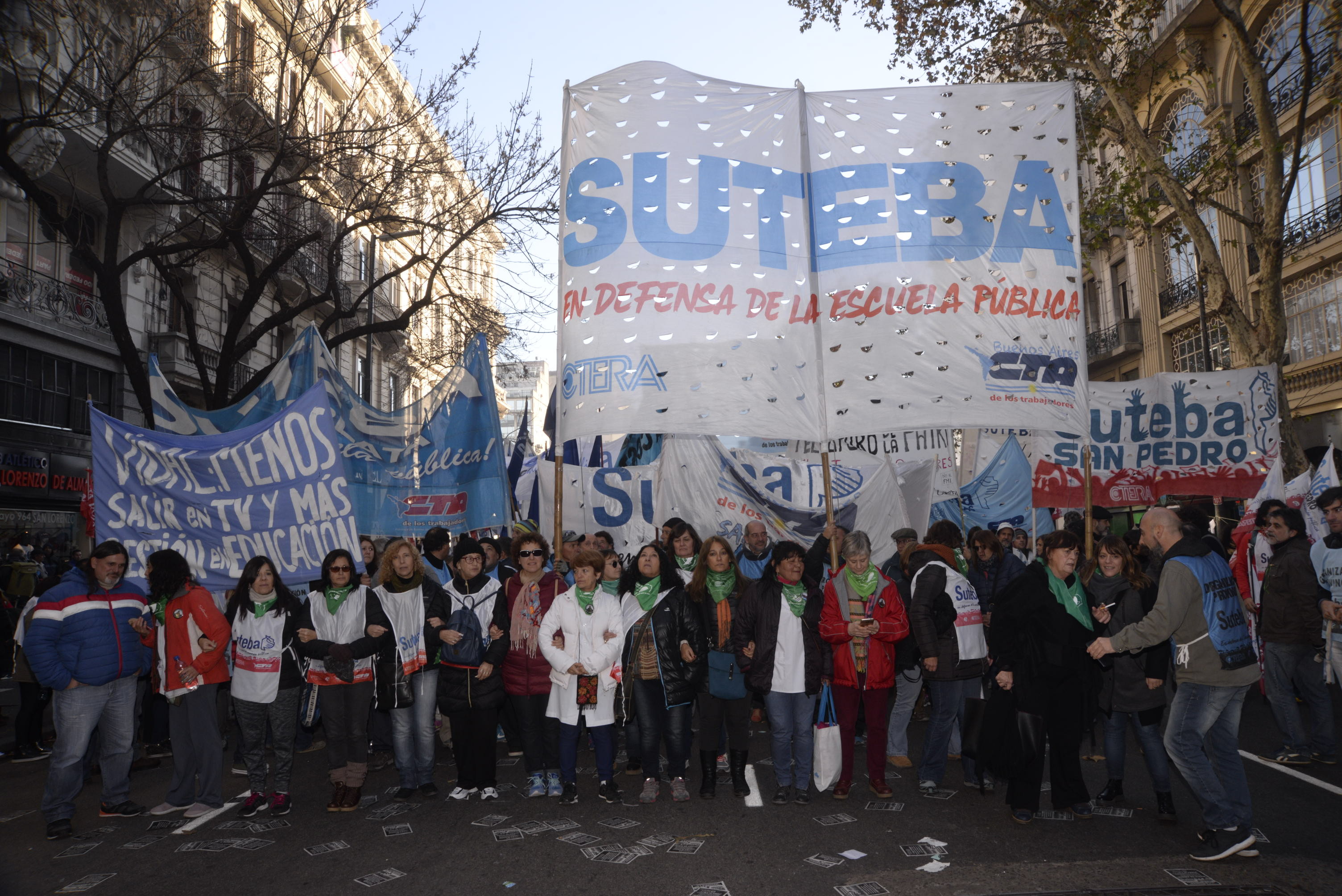 CONTUNDENTE PARO DOCENTE EN TODA LA PROVINCIA