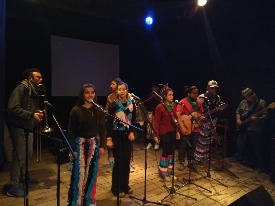 SUTEBA MERLO Y GENERAL SARMIENTO: UNA NOCHE DE CULTURA POPULAR