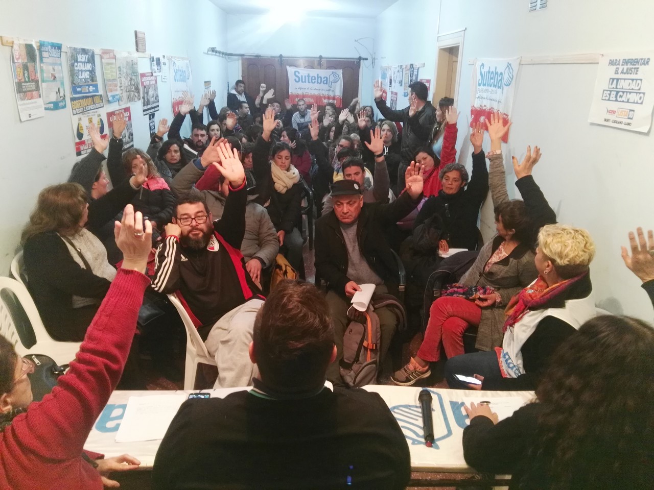 SE REALIZARON ASAMBLEAS EN TODAS LAS ESCUELAS BONAERENSES Y REUNIONES DE DELEGADXS