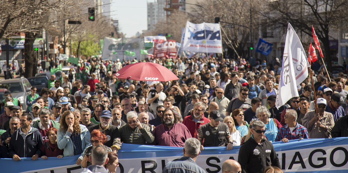 FIRME UNIDAD DE LXS TRABAJADORXS CONTRA EL AJUSTE DE VIDAL