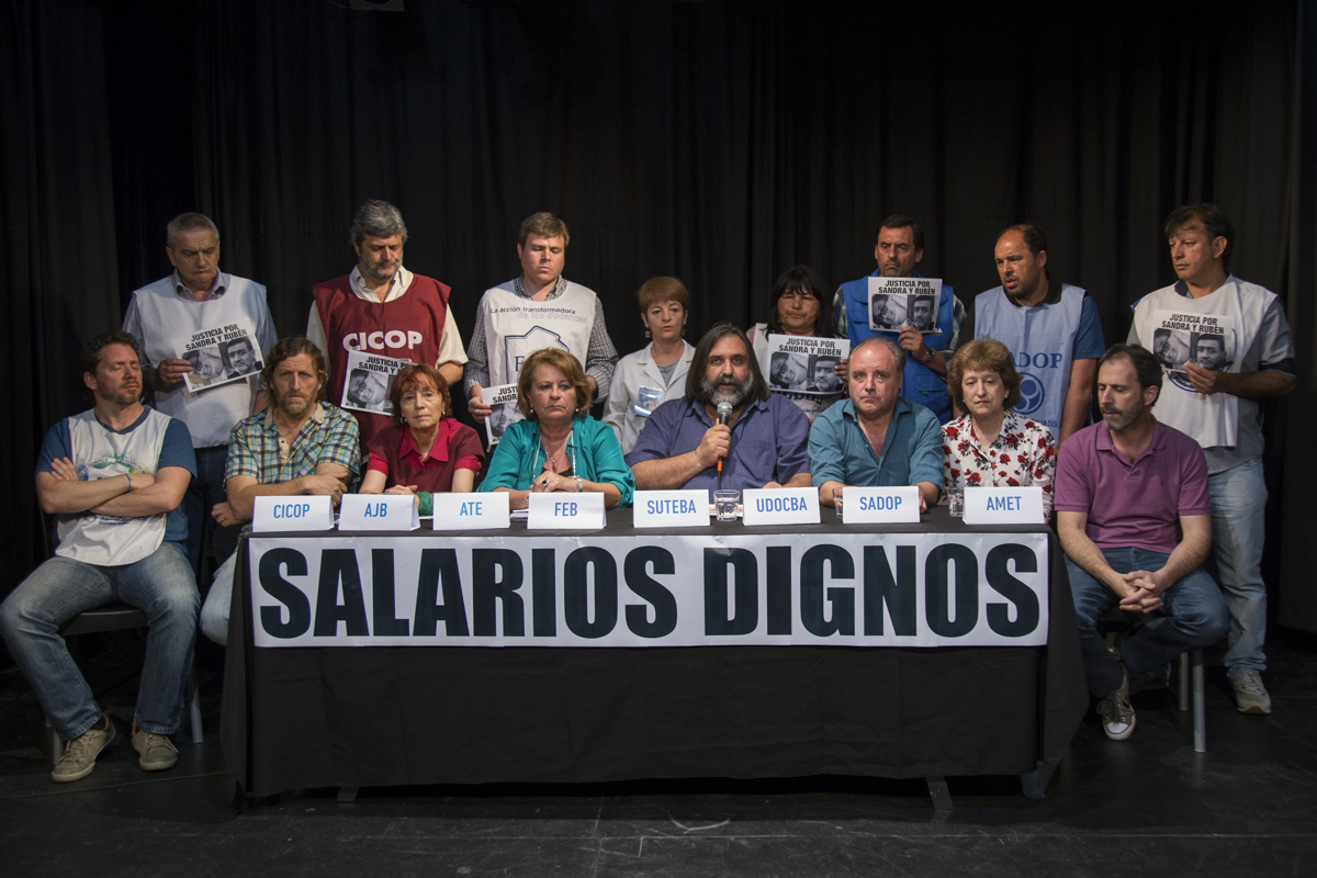 18 Y 19/10: PARO DOCENTE DE 48 HS Y MOVILIZACIÓN A LA PLATA CON ESTATALES