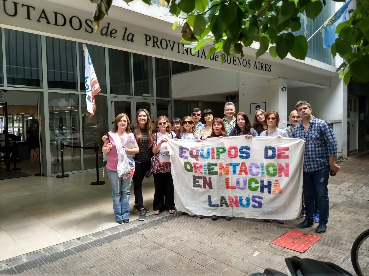 SUTEBA RECLAMÓ POR LOS EOE ANTE SANTIAGO FRAGA