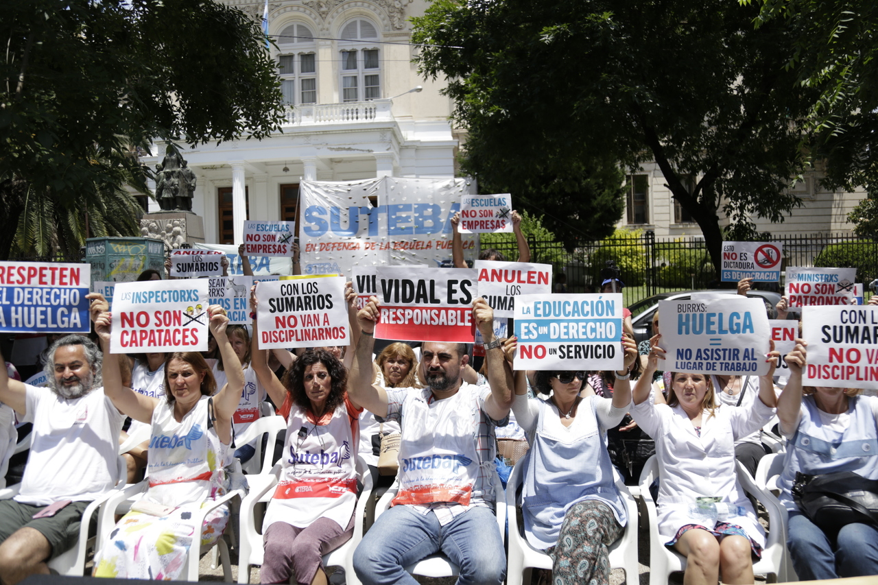 ¡NO VAN A DISCIPLINARNOS CON SUMARIOS!