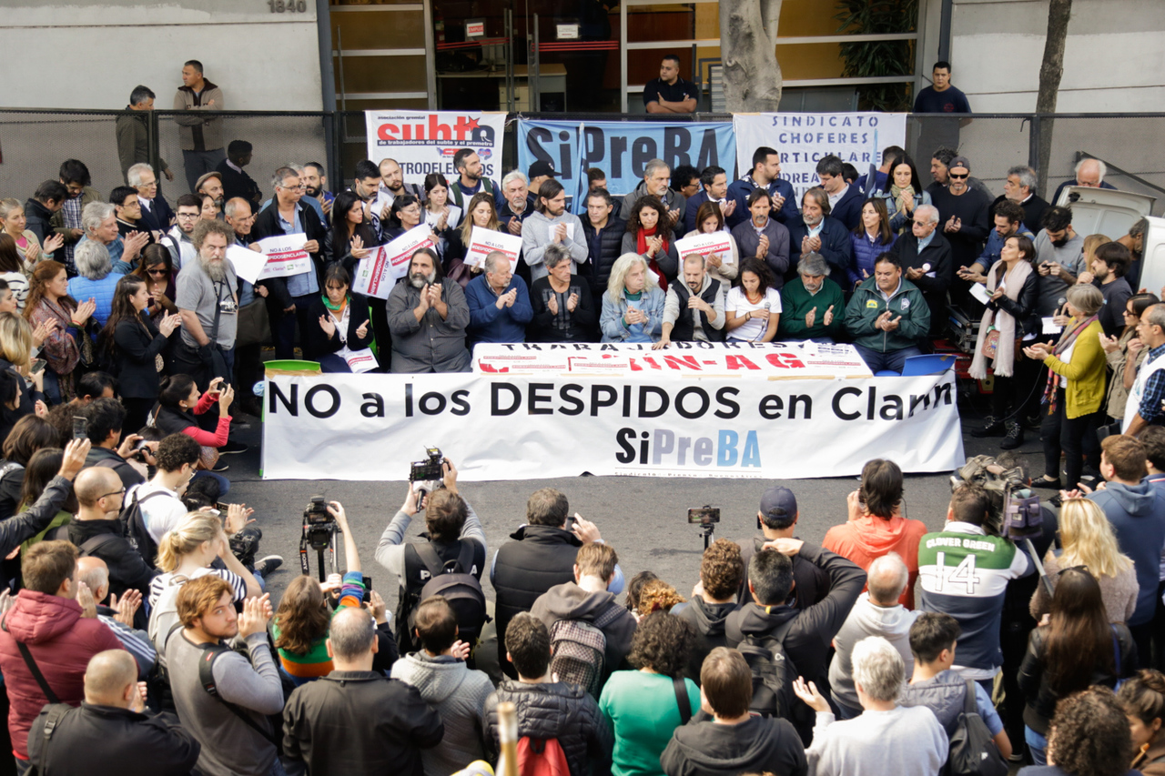 BASTA DE DESPIDOS EN LOS MEDIOS: ¡REINCORPORACIÓN YA!