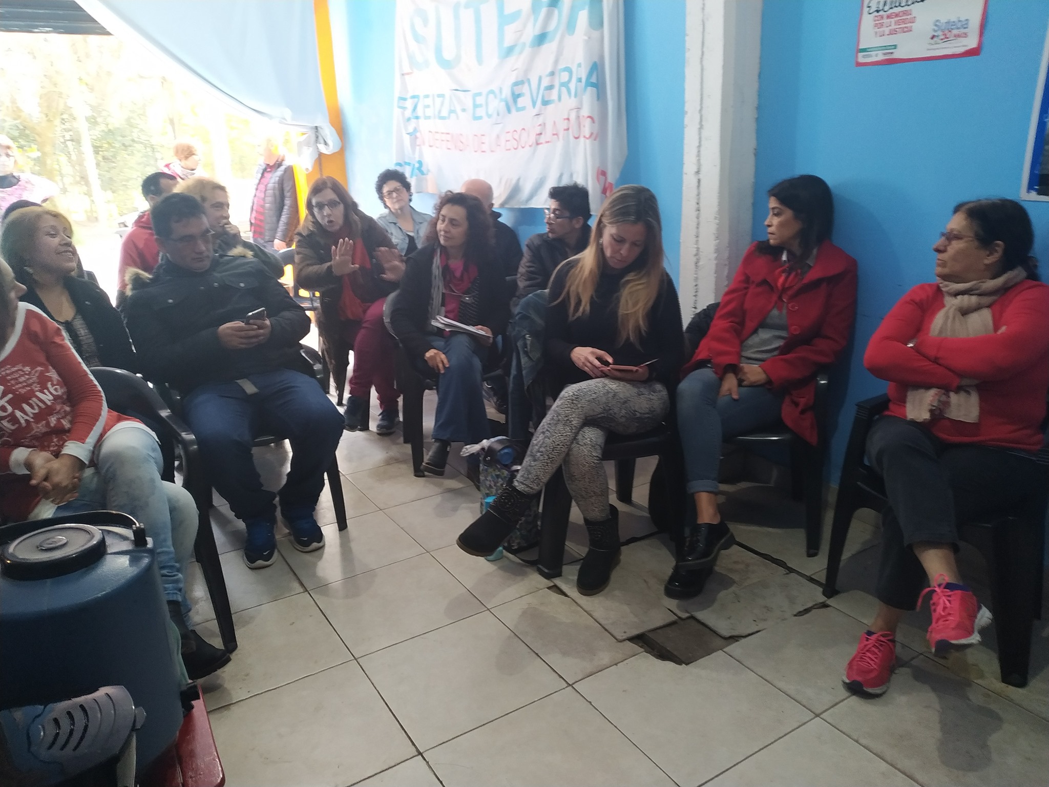 EZEIZA: "LA COMUNICACIÓN EN TIEMPOS DE COLONIALISMO"