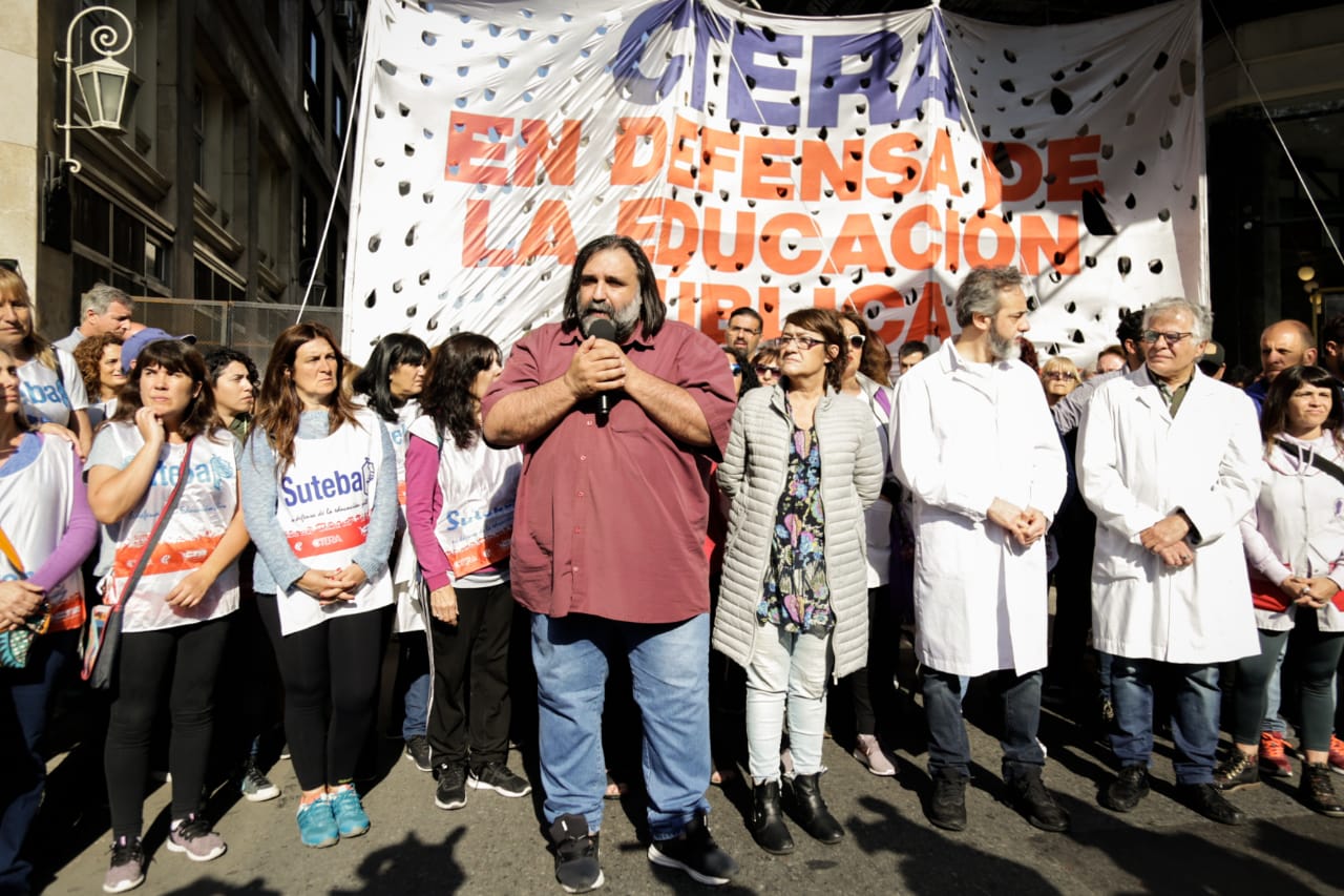 CONTUNDENTE ADHESIÓN AL PARO NACIONAL DOCENTE: SOLIDARIDAD CON LXS DOCENTES CHUBUTENSES
