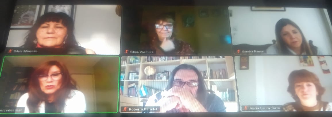 PENSAR LA FORMACIÓN DOCENTE PERMANENTE DEMANDA DE UN TRABAJO CONJUNTO Y ESPACIOS DEMOCRÁTICOS