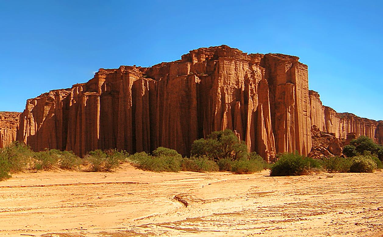 PARQUE NACIONAL TALAMPAYA - Suteba