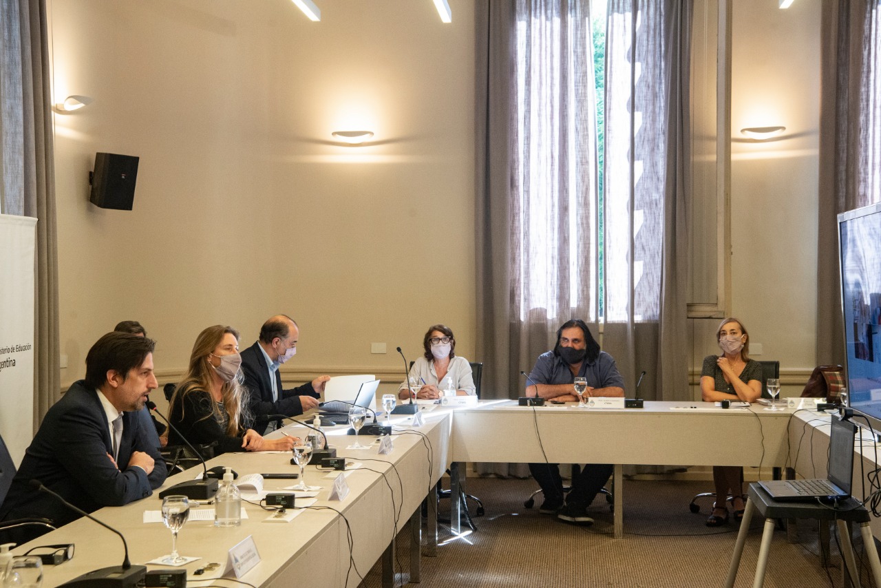 PARITARIA NACIONAL: AUMENTO DEL 34.6% DEL PISO SALARIAL