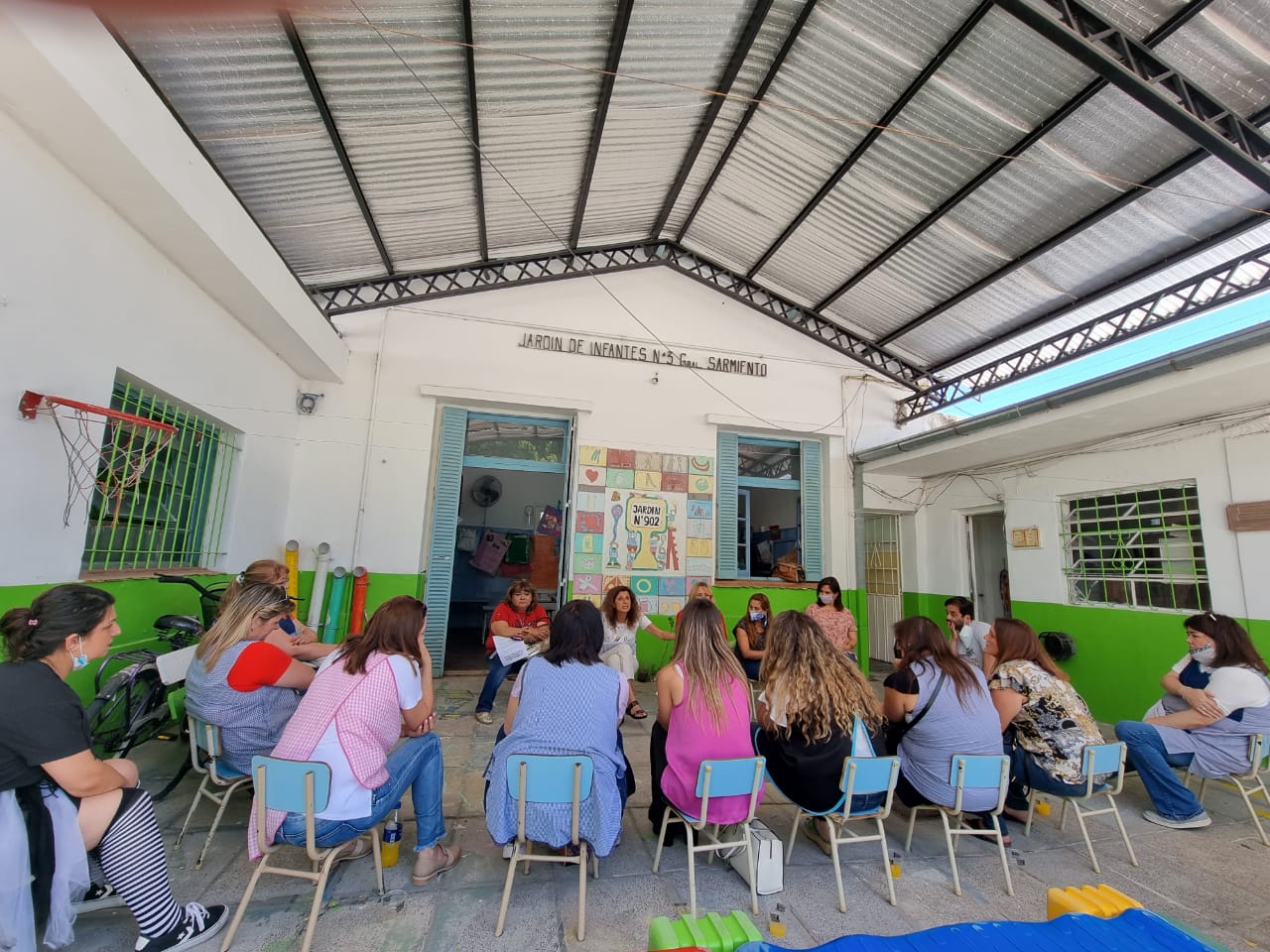 Malvinas Argentinas - Jardin 902