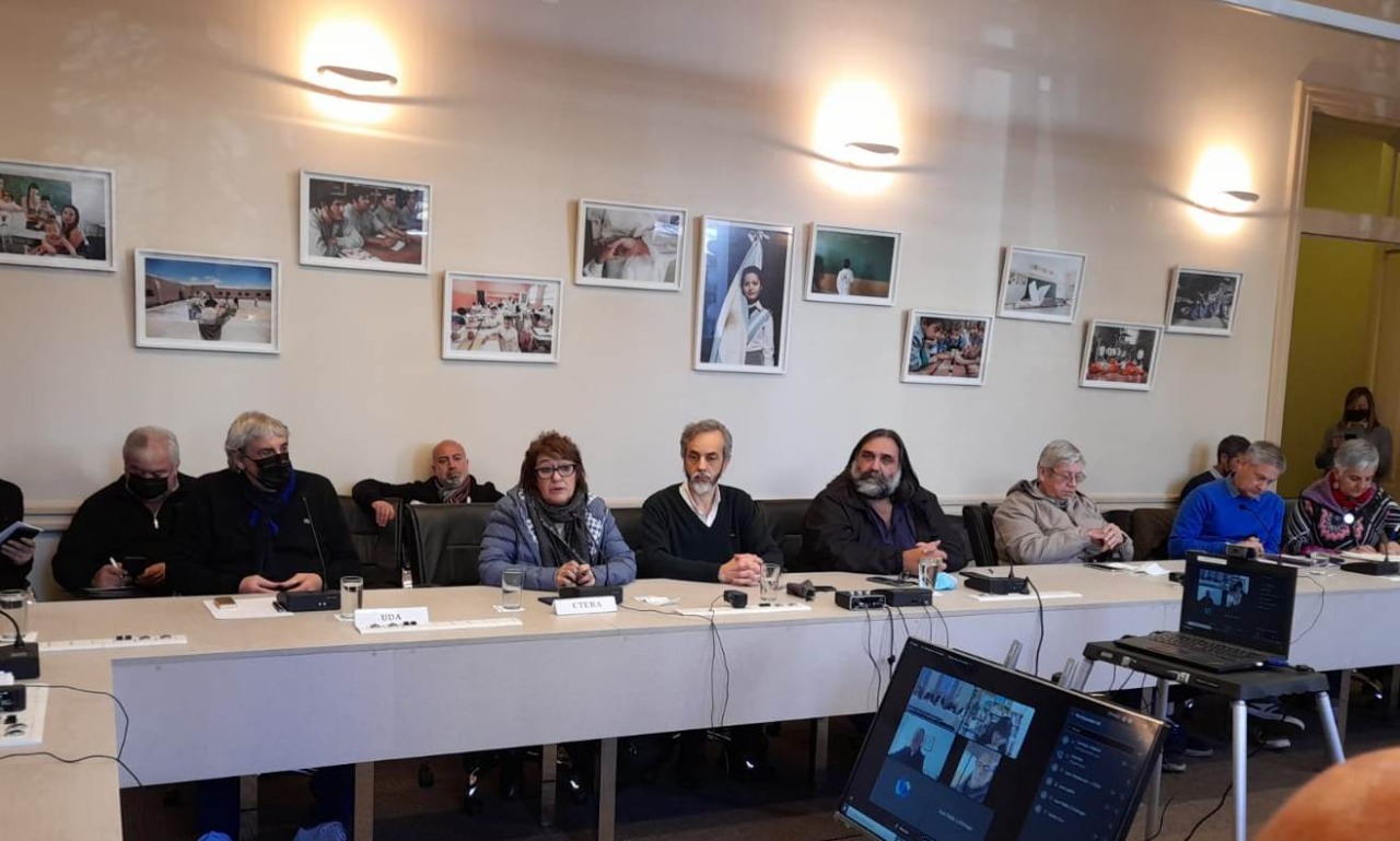 PARITARIA NACIONAL DOCENTE: AUMENTO SALARIAL DEL 70,18 %