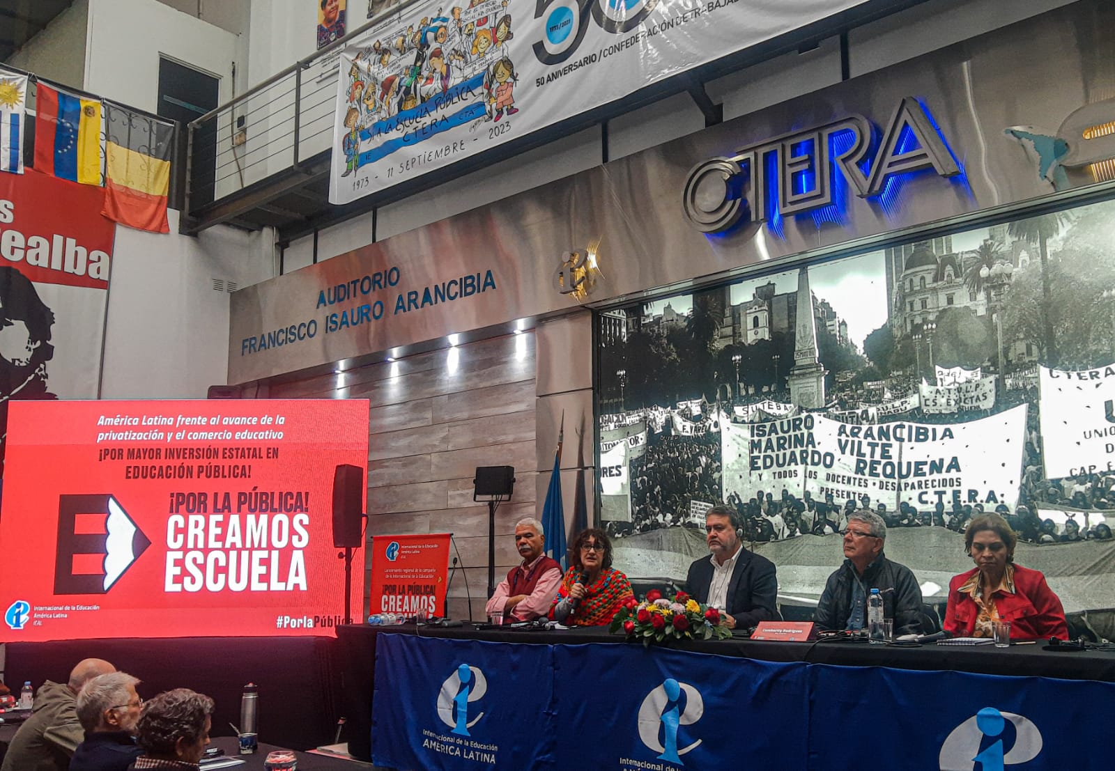 FINALIZÓ EL ENCUENTRO DE LA IEAL DONDE SE LANZÓ A NIVEL MUNDIAL LA CAMPAÑA #PORLAPÚBLICA #CREAMOSESCUELA