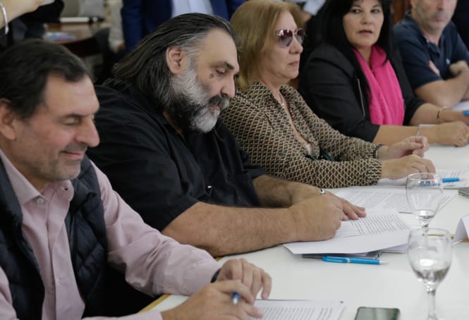 UN LOGRO DE LA DOCENCIA BONAERENSE: SE FIRMÓ EL ACUERDO PARITARIO DE RESGUARDO Y REPARACIÓN 